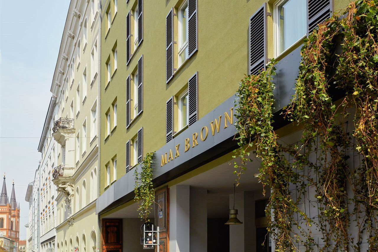 Max Brown 7th District, Part Of Sircle Collection Hotel